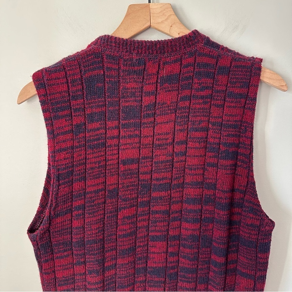 Expressions By Campus Vintage Sz M 70s 80s Sweater Vest Red Navy USA Made Wool - Picture 6 of 8